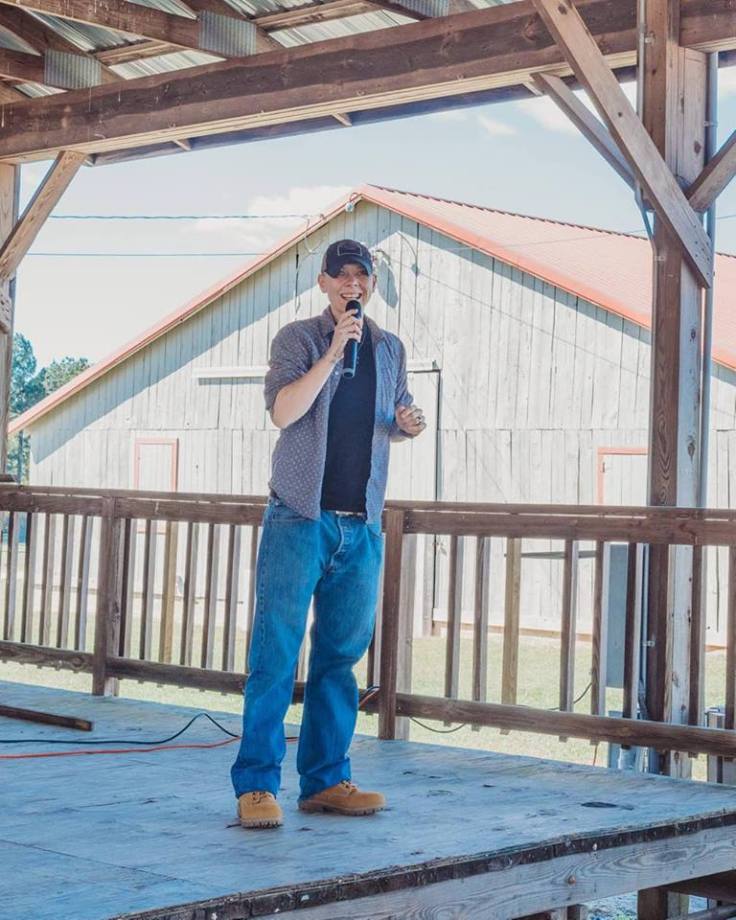 44536665_1141343576030689_8483126915786342400_n